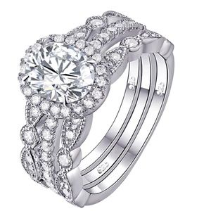 NWOT Oval Cz Wedding Set Size 7